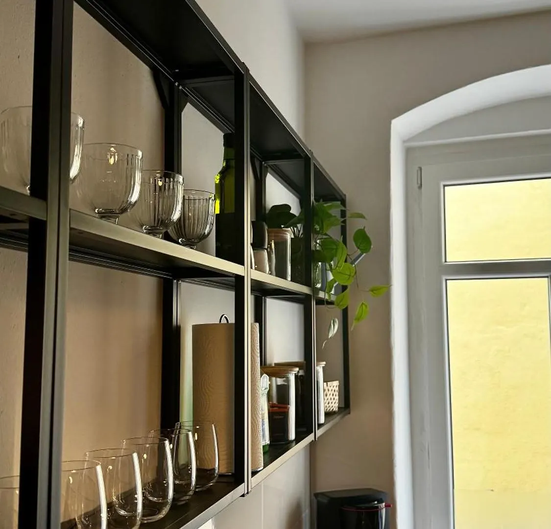 Noy'Z In Der Belebten Neustadt Dresden